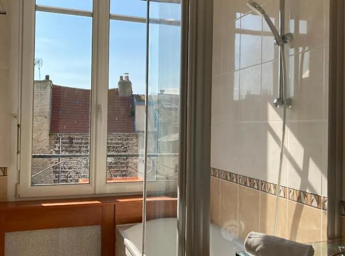 Apartment Les Pieds Dans L'eau Vue Dieppe